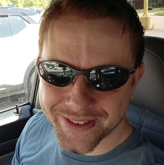 Meet your Posher, Ric - Picture 1 of 1